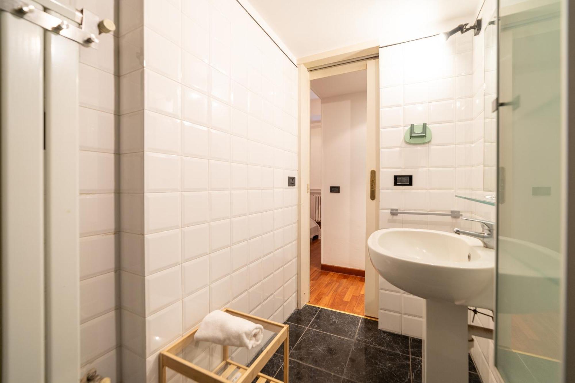 Nice Quiet Flat In Pta Venezia Милан Экстерьер фото